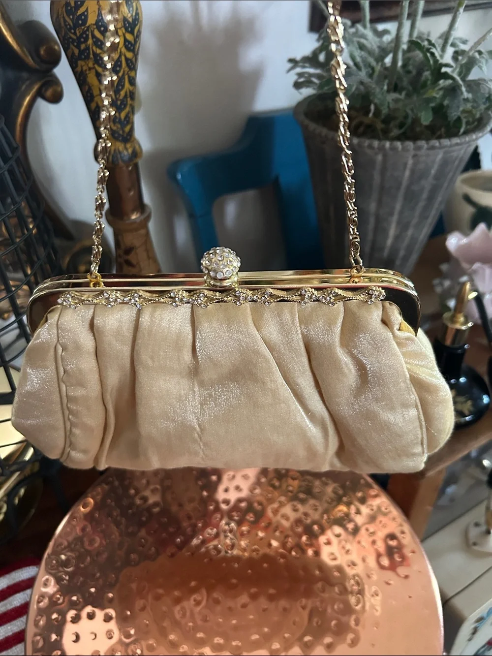 Elegant Cream Satin Evening Clutch with Gold Hardware